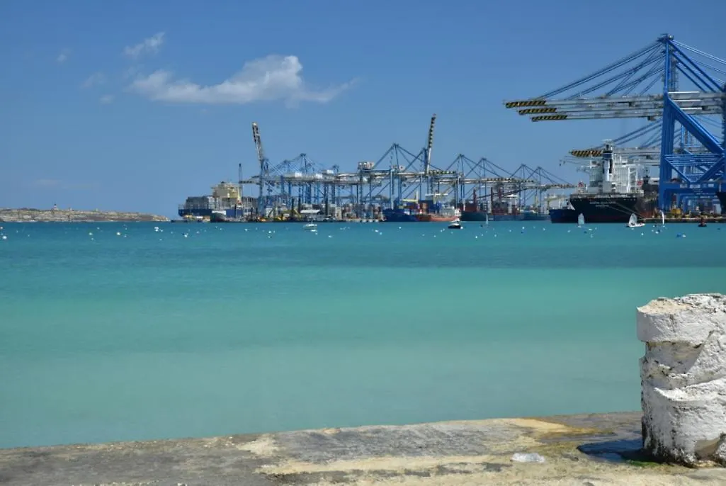 Petrus Court Apartment Birzebbuga Malta