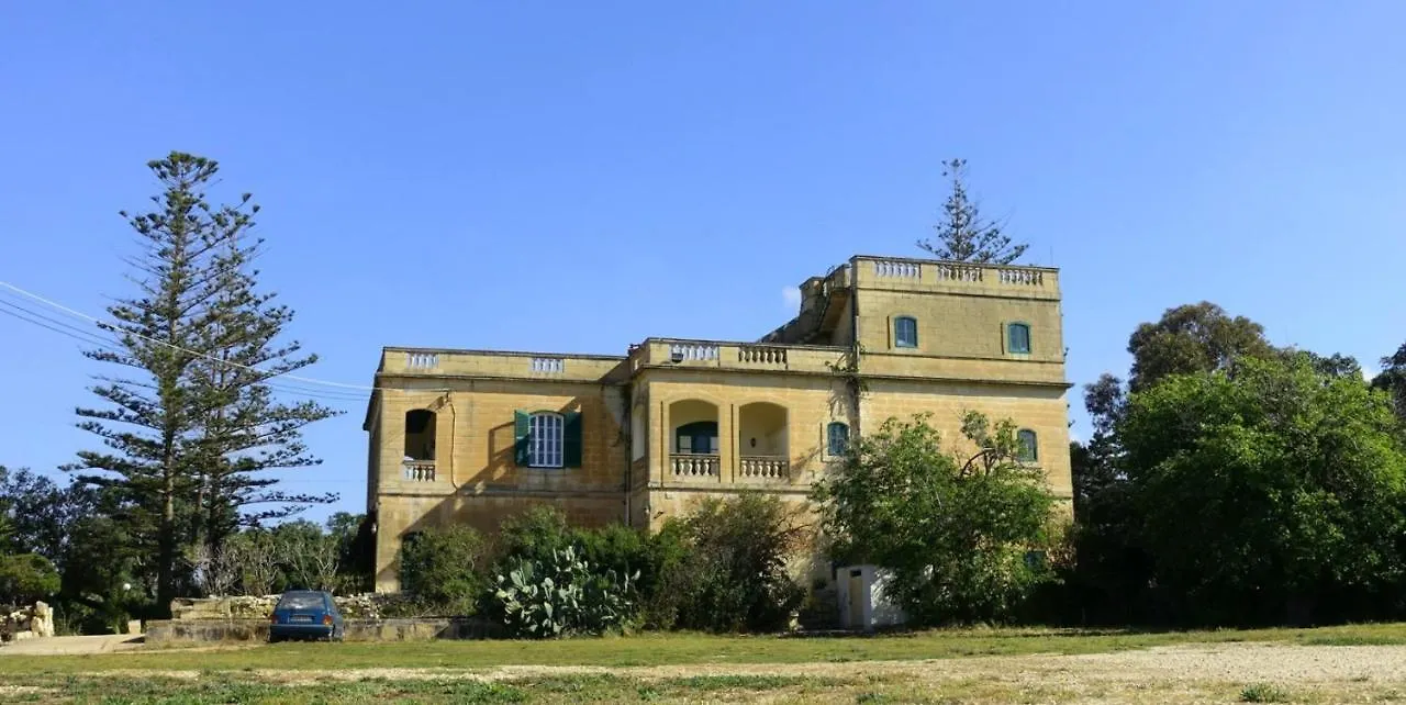 Petrus Court Apartment Birzebbuga